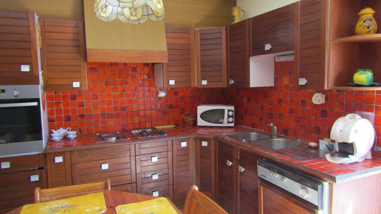 Chambre Salle De Bains Privee Jardin Arbore Монпелие Екстериор снимка